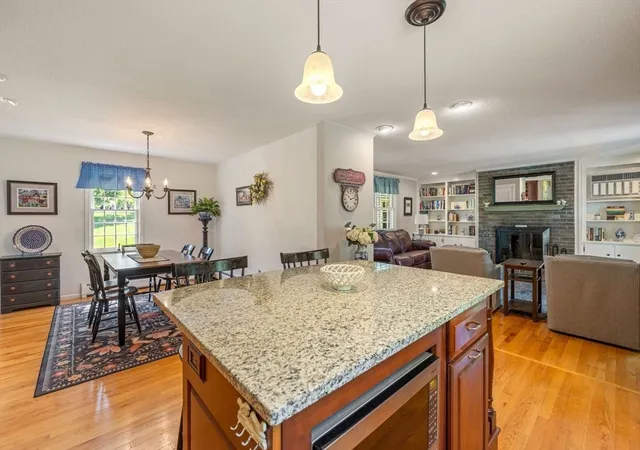 Homes for sale in Wilbraham, MA | 279 Main Street, Wilbraham, MA 01095 | MLS# 73532231