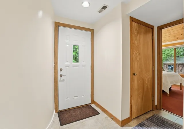 Homes for sale in Pepperell, MA | 39 Hog Hill Road, Pepperell, MA 01463 | MLS# 73527139