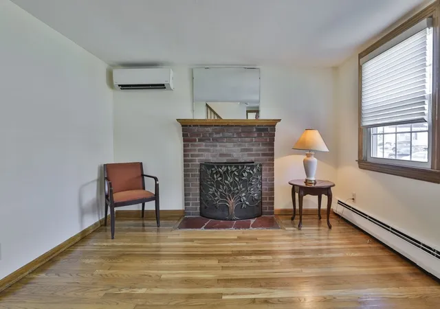 Photo 4 of Sale Pending at 141 Hollis Ave, Quincy, MA 02171 | MLS# 73564254 | Listing updated on 2026-09-10
