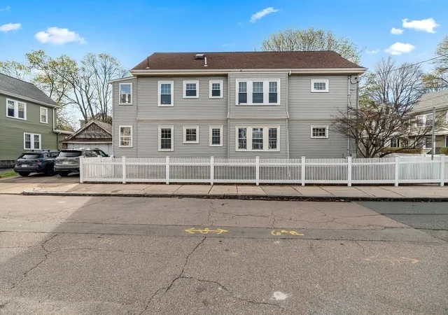 Listing Photo 2 - Condo for sale in building located at 36-38 Saint Gregory, Boston, MA 02124 - Unit #1