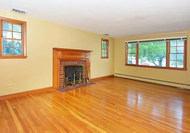 Photo 3 of Sale Pending at 39 Winona St, Peabody, MA 01960 | MLS# 73540104 | Listing updated on 2026-09-03