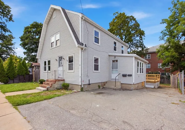 2nd image of 3 Nichols St, Woburn, MA 01801 | MLS# 73566629