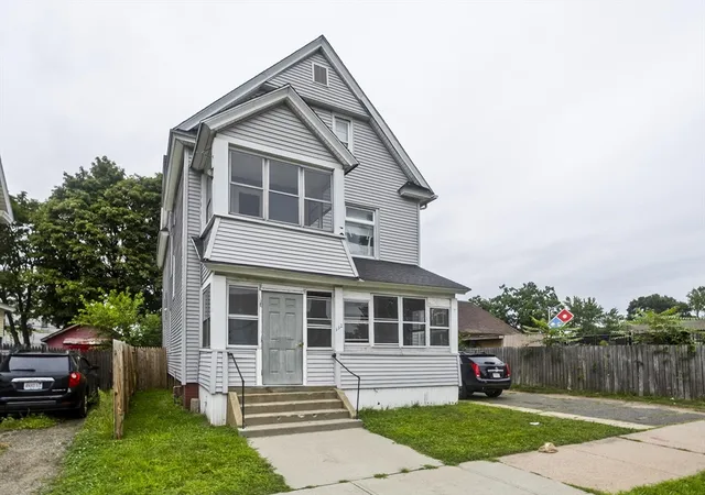 Photo 2 of House for sale at 132 Grover St, Springfield, MA 01104 | MLS# 73569745 | Listing updated on 2026-09-01