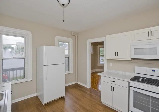 Photo 3 of House for sale at 132 Grover St, Springfield, MA 01104 | MLS# 73569745 | Listing updated on 2026-09-01