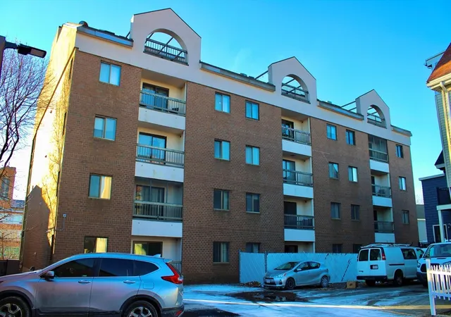 Homes for sale in Everett, MA | 24 Corey St #101, Everett, MA 02149 | MLS# 73463081
