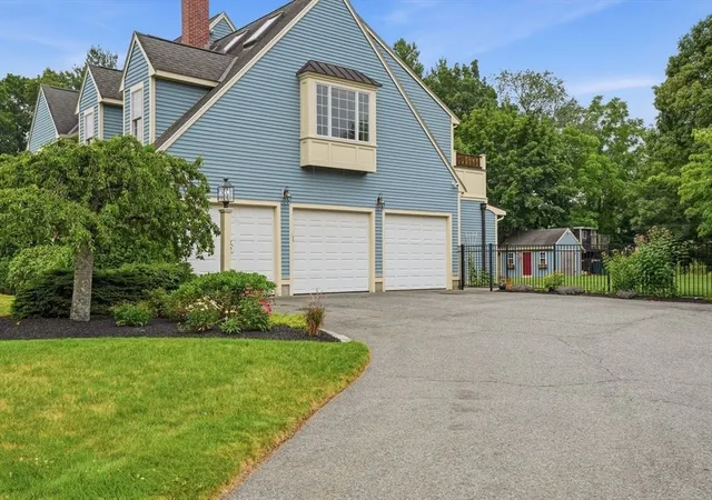 2nd image of 7 Rising Sun Ln, West Bridgewater, MA 02379 | MLS# 73553563