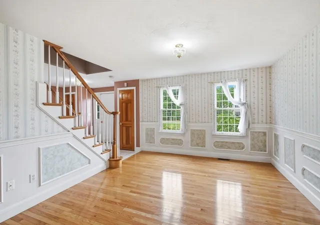 Photo 4 of Single family home for sale at 7 Rising Sun Ln, West Bridgewater, MA 02379 | MLS# 73553563 | Listing updated on 2026-09-23