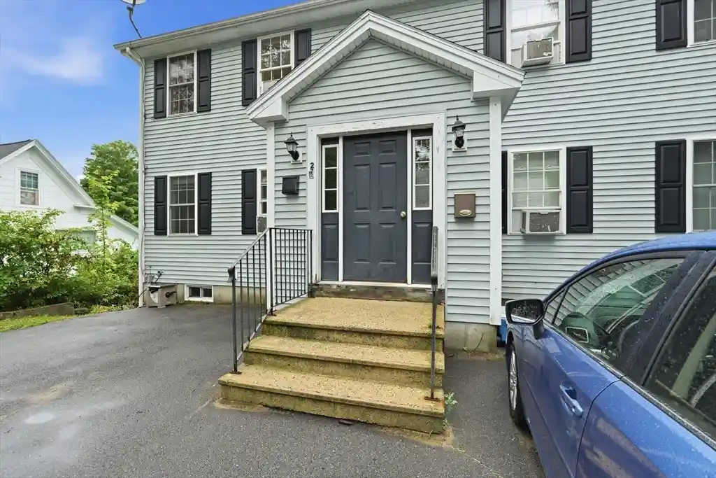Listing Photo 2 - Condo for sale in 27 Fountain St located at 27 Fountain St, Orange, MA 01364 - Unit 27 Fountain St