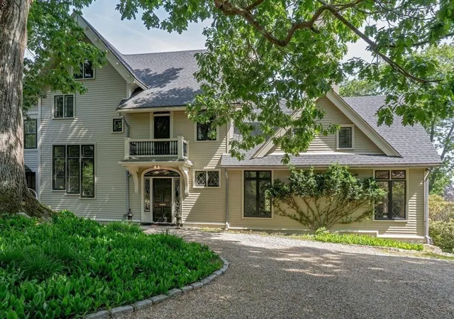 5th image of 802 Hale Street, Beverly, MA 01915 | MLS# 73539531