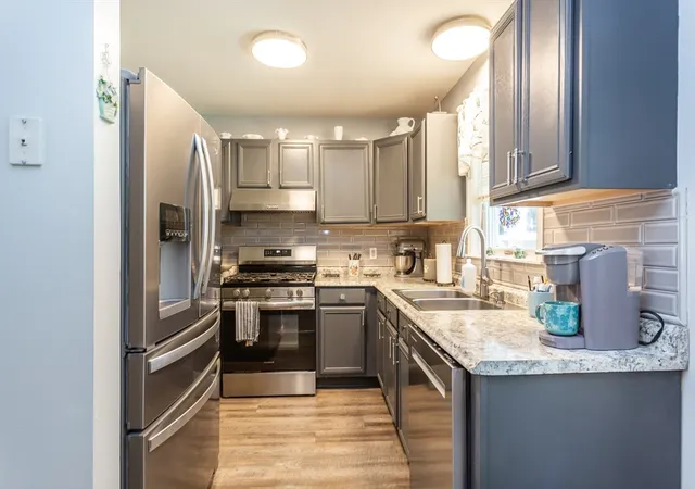 4th image of 22 Reservoir Ave, Swansea, MA 02777 | MLS# 73546686