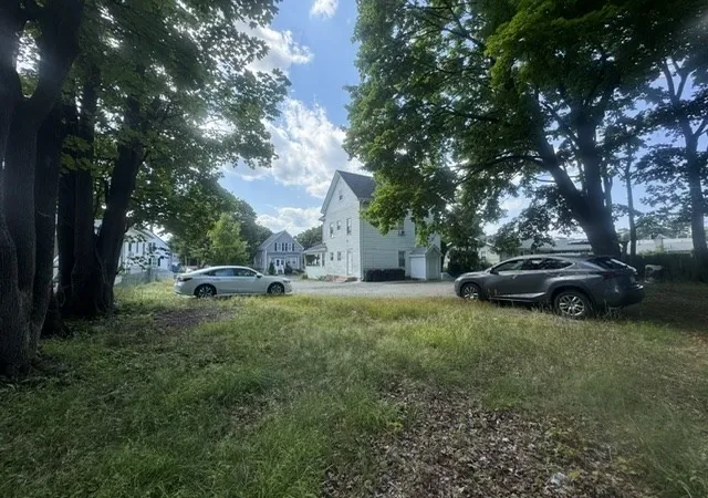 23rd image of 18 Taylor Ave, Brockton, MA 02302 | MLS# 73550066