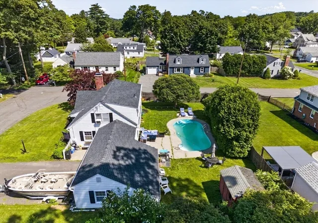 Photo 3 of Single family home for sale at 20 Westernview Cir, East Longmeadow, MA 01028 | MLS# 73555432 | Listing updated on 2026-08-23