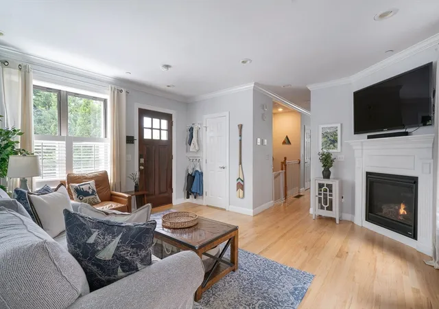 Homes for sale in Boston, MA | 35 Rutherford Ave #1, Boston, MA 02129 | MLS# 73516511