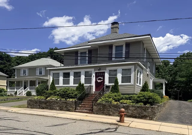 Homes for sale in Beverly, MA | 25 Eastern Ave, Beverly, MA 01915 | MLS# 73547451