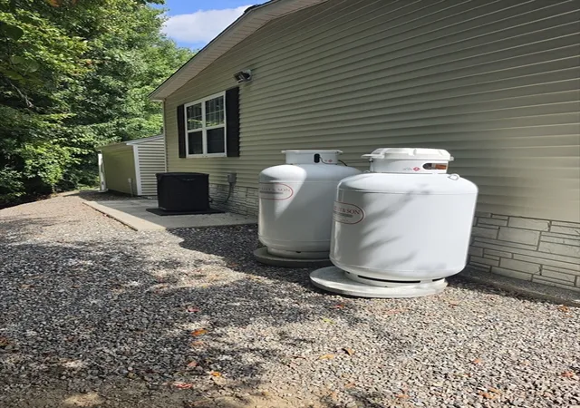 4th image of 16 Kylee Dr, Plainville, MA 02762 | MLS# 73566665
