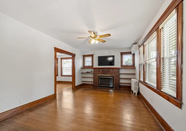 Homes for sale in Marlborough, MA | 47 Arnold St, Marlborough, MA 01752 | MLS# 73543636
