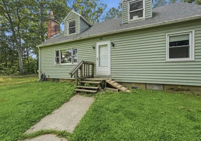 4th image of 483 Federal St, Montague, MA 01351 | MLS# 73565704
