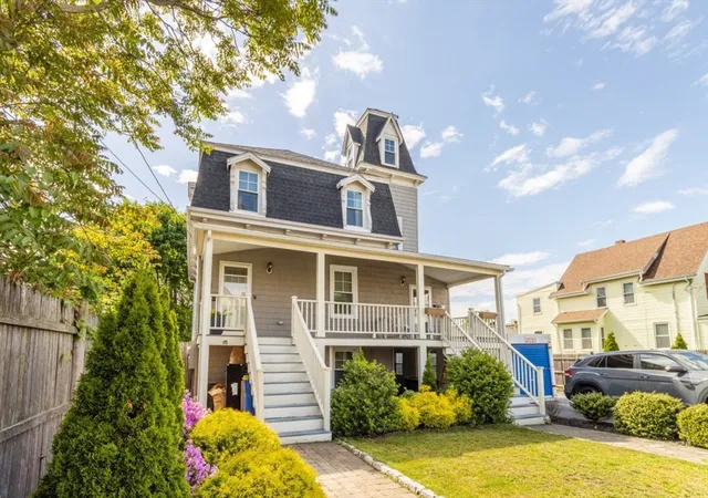 Homes for sale in Winthrop, MA | 189 Shirley St #1, Winthrop, MA 02152 | MLS# 73530174