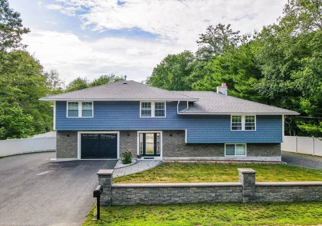 1st image of 230 North St, Tewksbury, MA 01876 | MLS# 73543248