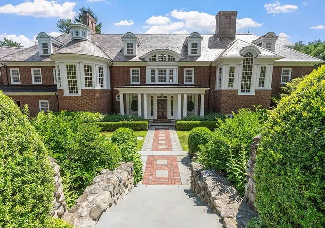 Photo 1 of Mansion for sale at 29 Willard Cmn, Concord, MA 01742 | MLS# 73480940 | Listing updated on 2026-08-24
