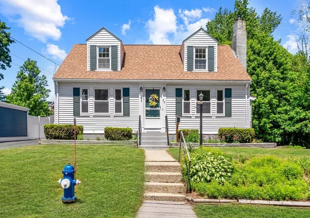 Homes for sale in Framingham, MA | 28 Valentine Rd, Framingham, MA 01702 | MLS# 73525405