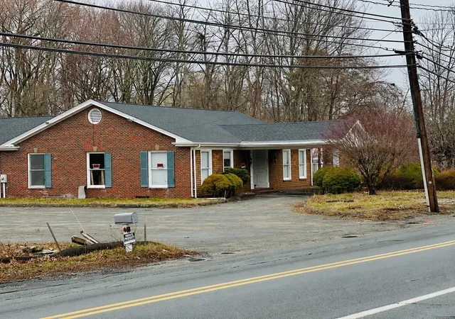4th image of 55 Lafayette Rd, Salisbury, MA 01952 | MLS# 73553025