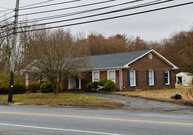 7th image of 55 Lafayette Rd, Salisbury, MA 01952 | MLS# 73553025
