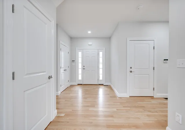 Photo 2 of Single family home for sale at 31 Strongwater Dr, Salem, MA 01970 | MLS# 73536435 | Listing updated on 2026-06-20