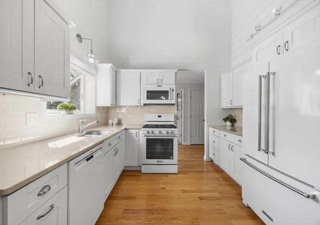 3rd image of 56 Southpoint Dr #56, Sandwich, MA 02563 | MLS# 73545444