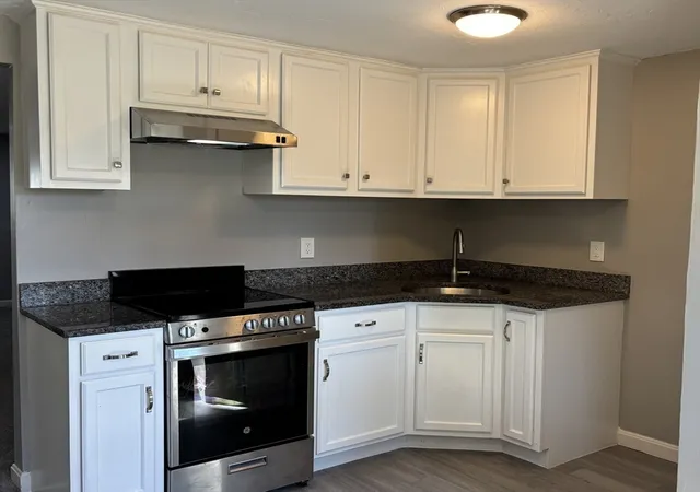 Photo 2 of Condo for sale at 10 Tide View Path #1, Plymouth, MA 02360 | MLS# 73566577 | Listing updated on 2026-09-12