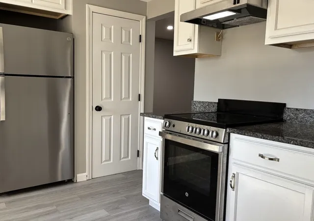 Photo 3 of Condo for sale at 10 Tide View Path #1, Plymouth, MA 02360 | MLS# 73566577 | Listing updated on 2026-09-12