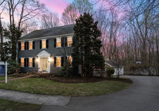 34th image of 22 Garfield Rd, Belmont, MA 02478 | MLS# 73498307
