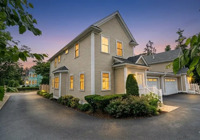 1st image of 290 Nevada St #290, Newtonville, MA 02460 | MLS# 73534616