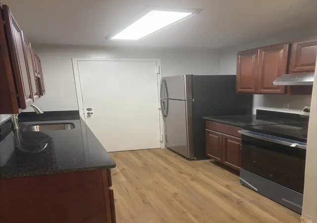 2nd image of 27 Village Rock Lane #20, Natick, MA 01760 | MLS# 73548211