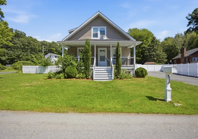 1st image of 636 Dighton Ave, Taunton, MA 02780 | MLS# 73556560