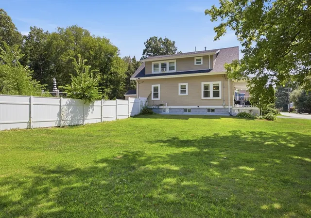 3rd image of 636 Dighton Ave, Taunton, MA 02780 | MLS# 73556560