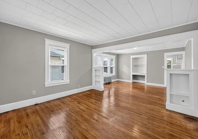 3rd image of 98-100 Draper St, Springfield, MA 01108 | MLS# 73556367