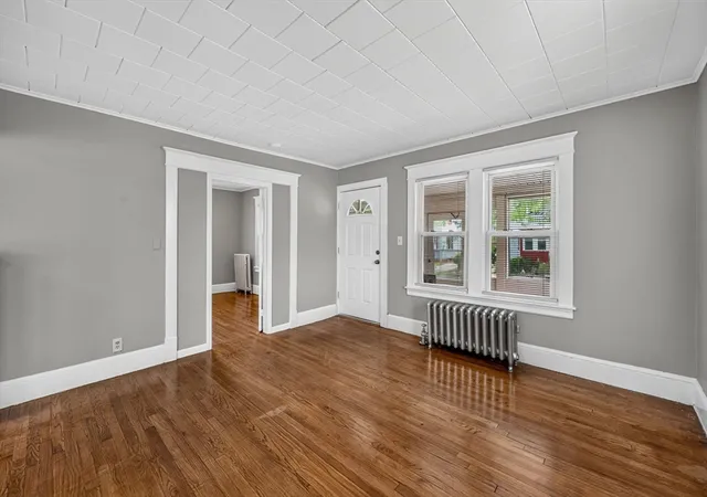 4th image of 98-100 Draper St, Springfield, MA 01108 | MLS# 73556367