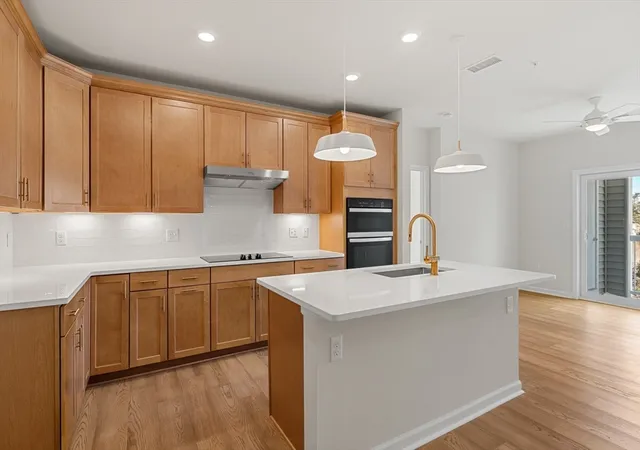 Homes for sale in North Reading, MA | 320 Martins Landing #410, North Reading, MA 01864 | MLS# 73525139