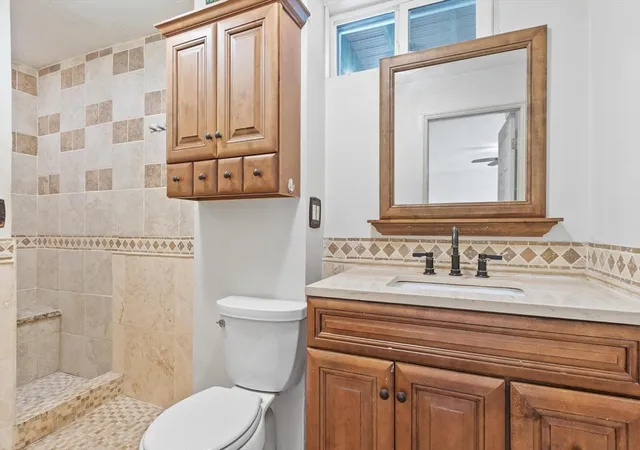 Photo 4 of House for sale at 122 Lawrence, Clinton, MA 01510 | MLS# 73568062 | Listing updated on 2026-08-29