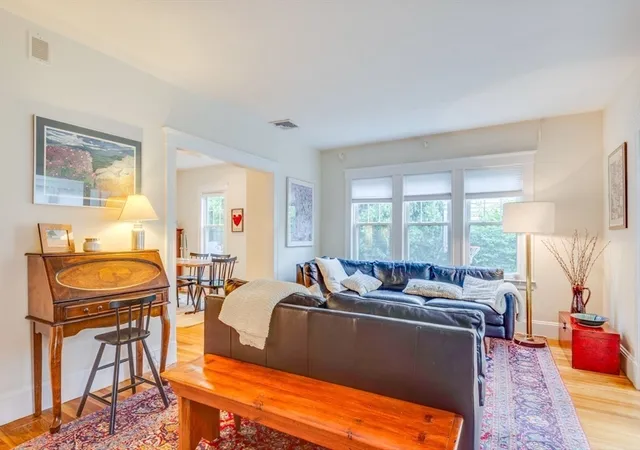 4th image of 182 Highland Ave, Arlington, MA 02476 | MLS# 73556776