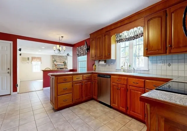 Homes for sale in Auburn, MA | 29 Winchester Ave, Auburn, MA 01501 | MLS# 73538058