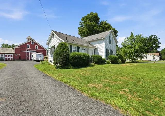 2nd image of 71 Chestnut St, Hatfield, MA 01038 | MLS# 73553124