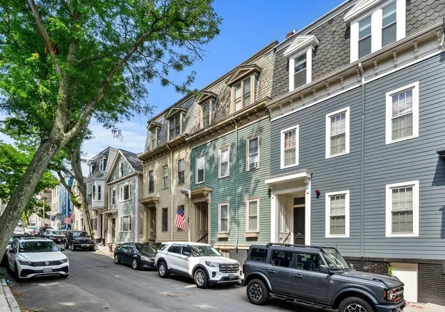 Listing Photo 2 - Condo for sale in building located at 16 Trenton St, Boston, MA 02129 - Unit #3