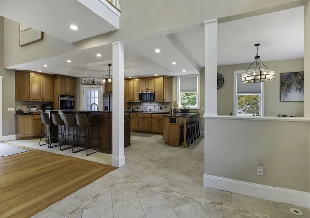 3rd image of 48 Landing Dr, Chicopee, MA 01020 | MLS# 73550374
