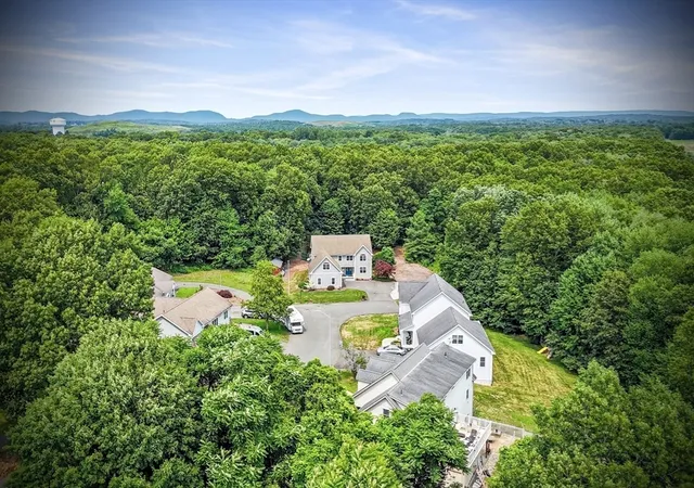 41st image of 48 Landing Dr, Chicopee, MA 01020 | MLS# 73550374