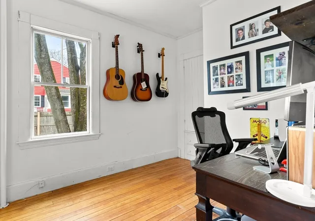 4th image of 20 Perkins St, Wenham, MA 01984 | MLS# 73496519