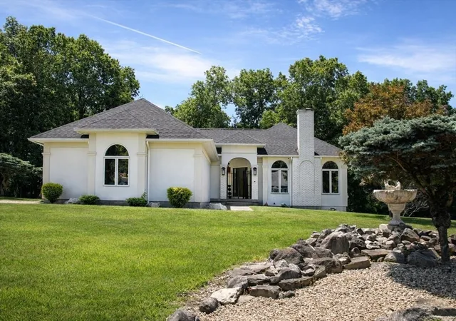 1st image of 176 Genovevo Dr, Ludlow, MA 01056 | MLS# 73533416