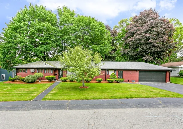 Homes for sale in Natick, MA | 23 Russell Circle, Natick, MA 01760 | MLS# 73536852