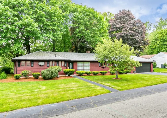 Homes for sale in Natick, MA | 23 Russell Circle, Natick, MA 01760 | MLS# 73536852